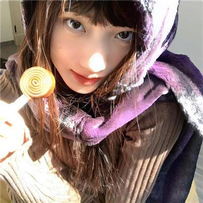 钱信伊：亚洲笑星闹美国 海报